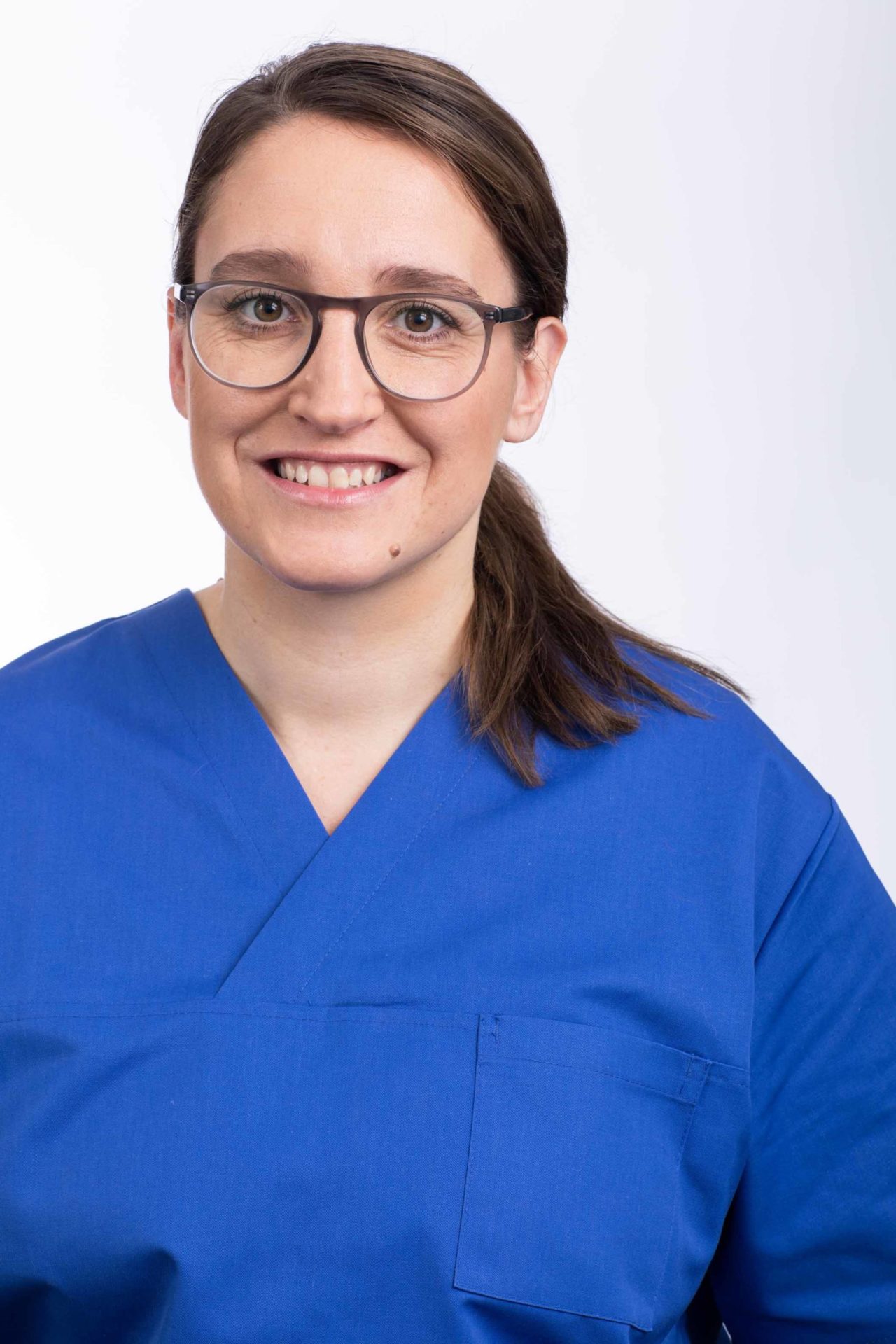2020_tierarzt-glinde_Teamseite_Caterina Hammer