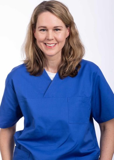 2020_tierarzt-glinde_Teamseite_Dr. Petra Wittschen